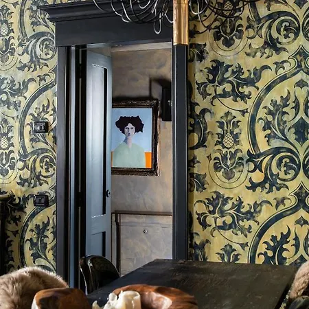 Castelli - By Lovecomo Vakantiehuis *