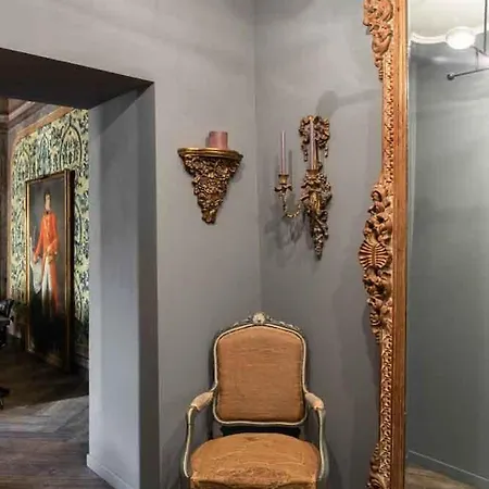 Castelli - By Lovecomo