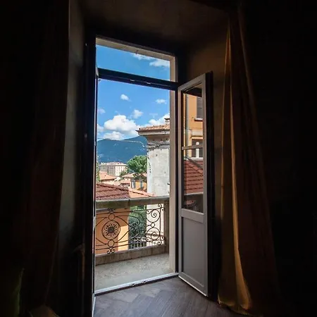 Castelli - By Lovecomo בית נופש