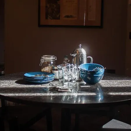 Castelli - By Lovecomo בית נופש מנאג'יו