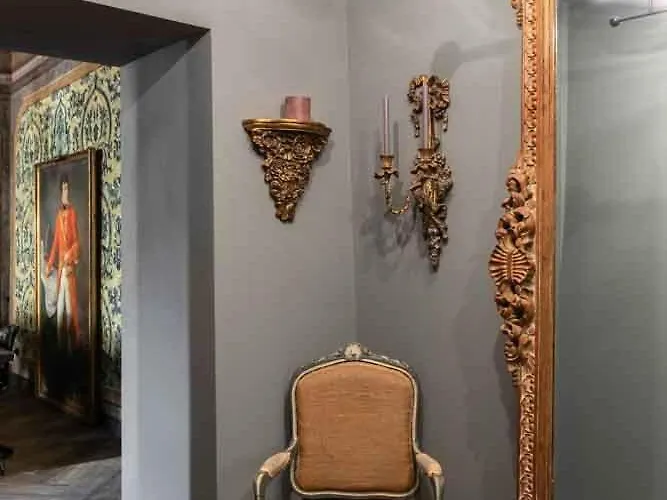 Castelli - By Lovecomo