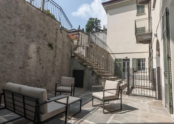 Castelli - By Lovecomo * Menaggio