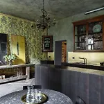 Castelli - By Lovecomo Menaggio