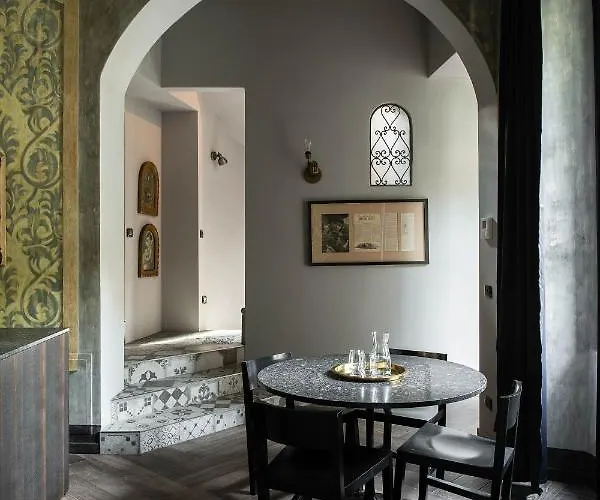 Castelli - By Lovecomo Holiday home *