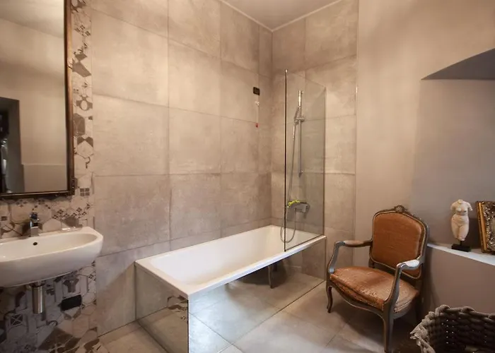 Castelli - By Lovecomo *